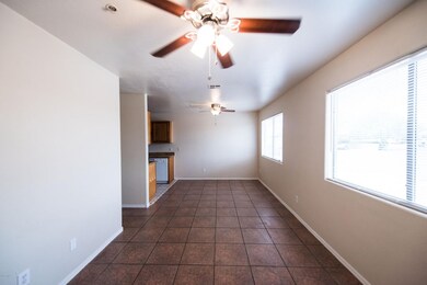 111 E Ingram St unit 3, Mesa, AZ 85201 - photo 2