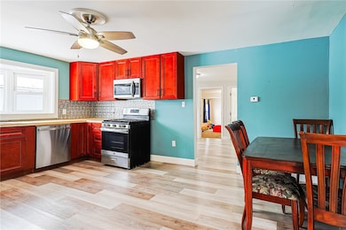 23 Grove St, Waterloo, NY 13165 - photo 4