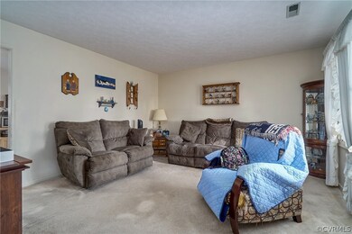 2114 Lee St, West Point, VA 23181 - photo 7