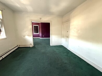 910-912 Broadway unit 3, Bayonne, NJ 07002 - photo 4