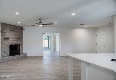 5332 E Thomas Rd, Phoenix, AZ 85018 - photo 7