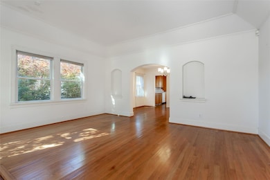 5543 Mccommas Blvd, Dallas, TX 75206 - photo 5