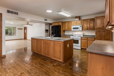 3316 W Yucca St - MLS-9