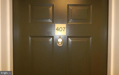 9710 Handerson Place unit 407, Manassas Park, VA 20111 - photo 4