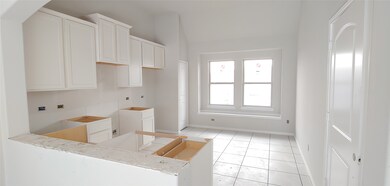 1740 Yaupon Trail Ct, Alvin, TX 77511 - photo 4