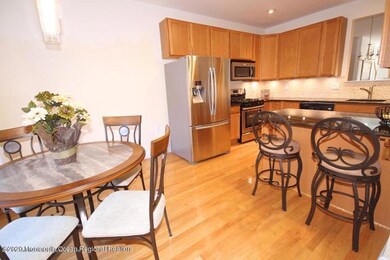 Eat in Kitchen