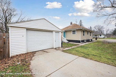 816 Orchard Glen Ave, Lansing, MI 48906 - photo 5