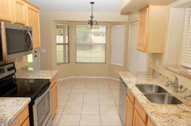 2032 E Willow Wick Rd, Gilbert, AZ 85296 - photo 4