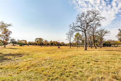 1020 N Oak Trail, Weatherford, TX 76085 - photo 3