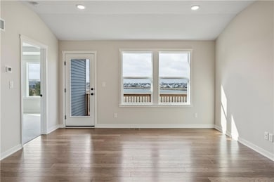 1408 Zennor Ct, Raymore, MO 64083 - photo 4