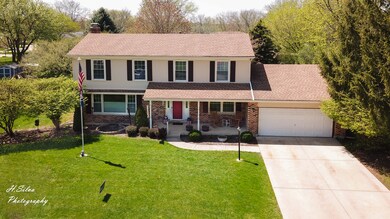 529 Skyline Dr, Algonquin, IL 60102 - photo 3