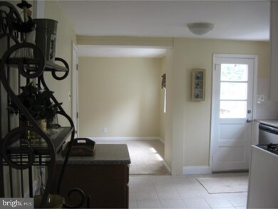 747 Braxton Rd, Ridley Park, PA 19078 - photo 7