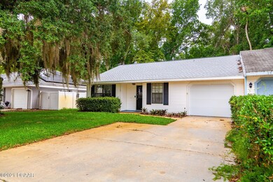 1105 Oak Forest Cir-4