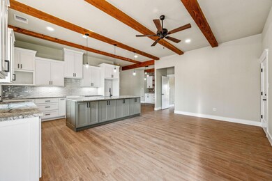 1400 Ridgeview Cir, Granbury, TX 76048 - photo 4