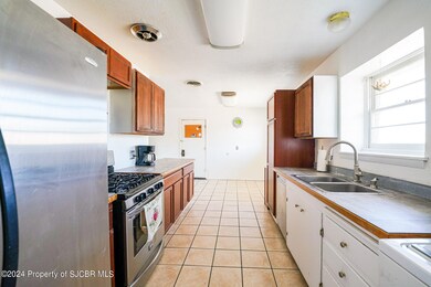 4101 Country Club Dr, Farmington, NM 87402 - photo 4