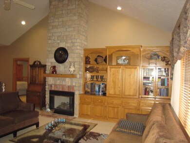 6070 S Deer Run Ct, Ozark, MO 65721 - photo 7