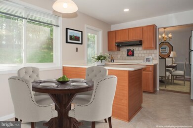 4517 Pickett Rd, Fairfax, VA 22032 - photo 6