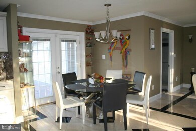 806 W Nettle Tree Rd, Sterling, VA 20164 - photo 5