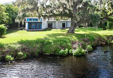 2050 Ft. Denaud Rd, LaBelle, FL 33935
