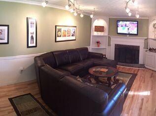 family room 2