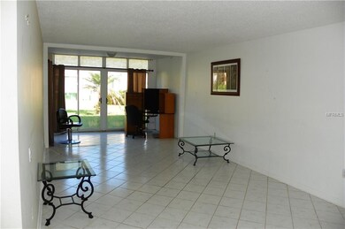 Living room / Dinning room Combo