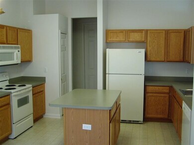 1289 Timmins Dr unit 121, Ann Arbor, MI 48103 - photo 4