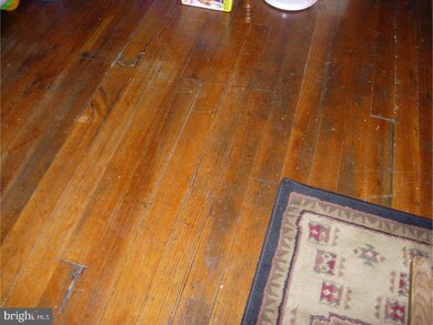 957 N 9th St, Reading, PA 19604 - photo 6