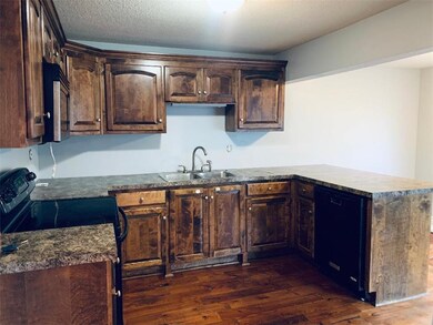 309 E Hale St, Spring Hill, KS 66083 - photo 7