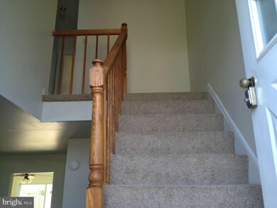 89 Grand Dr, Taneytown, MD 21787 - photo 2