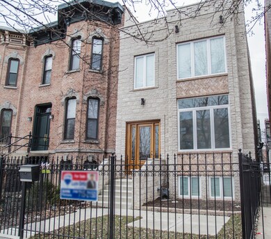 742 S Oakley Blvd, Chicago, IL 60612 - photo 2