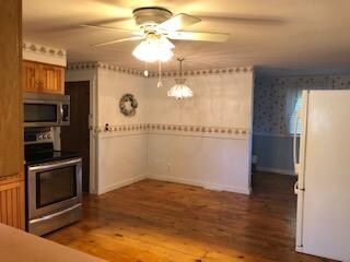 68 Vineyard Ave, Oak Bluffs, MA 02557 - photo 5