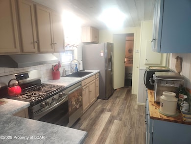 7 Valley Gorge Mobile Home Park, White Haven, PA 18661 - photo 4