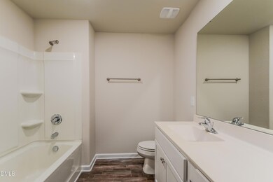 022-photo-primary-bathroom-12149284