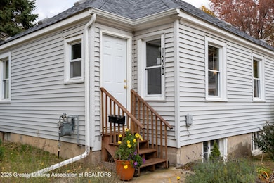 1620 Comfort St, Lansing, MI 48915 - photo 7