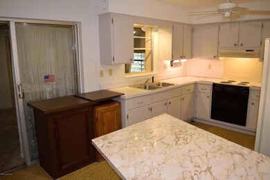 Easy to navigate kitchen