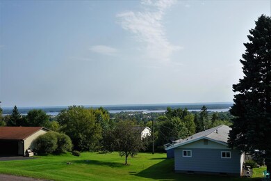Views if the Bay & Spirit Mountain