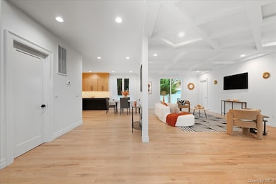 267 Sprucewood Dr, Levittown, NY 11756 - photo 6