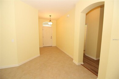 5'x10' Foyer entry