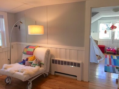 40 Hatfield Rd unit 2, West Newton, MA 02465 - photo 6