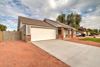 130 W Juanita Ave-3