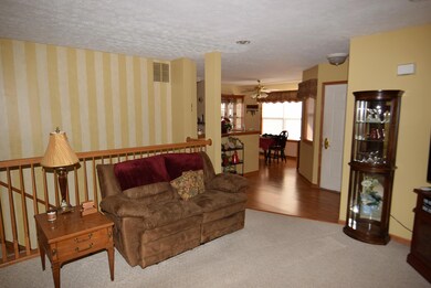 691 Millcrest Dr unit 691B, Marysville, OH 43040 - photo 6
