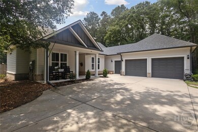 2.5 Garage ~ Court Yard Entrance