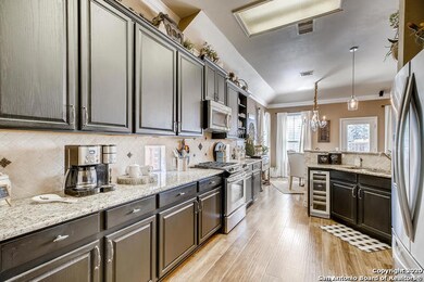 10622 Canyon River, Helotes, TX 78023 - photo 6