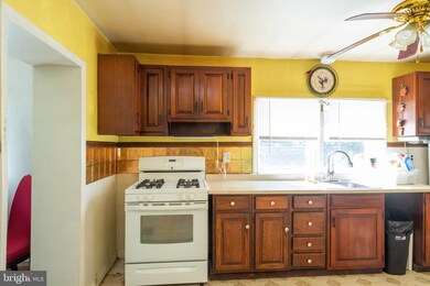 6050 Waterloo Rd, Columbia, MD 21045 - photo 7