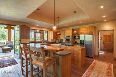 Custom Kitchen and Bar