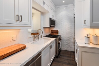 342 Cocoanut - MLS-4