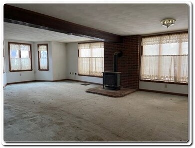 8 Cedar St, Wenham, MA 01984 - photo 3