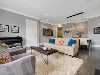 2656 N Wayne Ave unit 1, Chicago, IL 60614 - photo 4