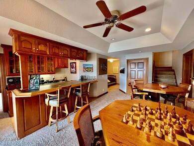 20220331182344142191000000-o