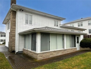 11 Neutaconkanut Rd, Johnston, RI 02919 - photo 4